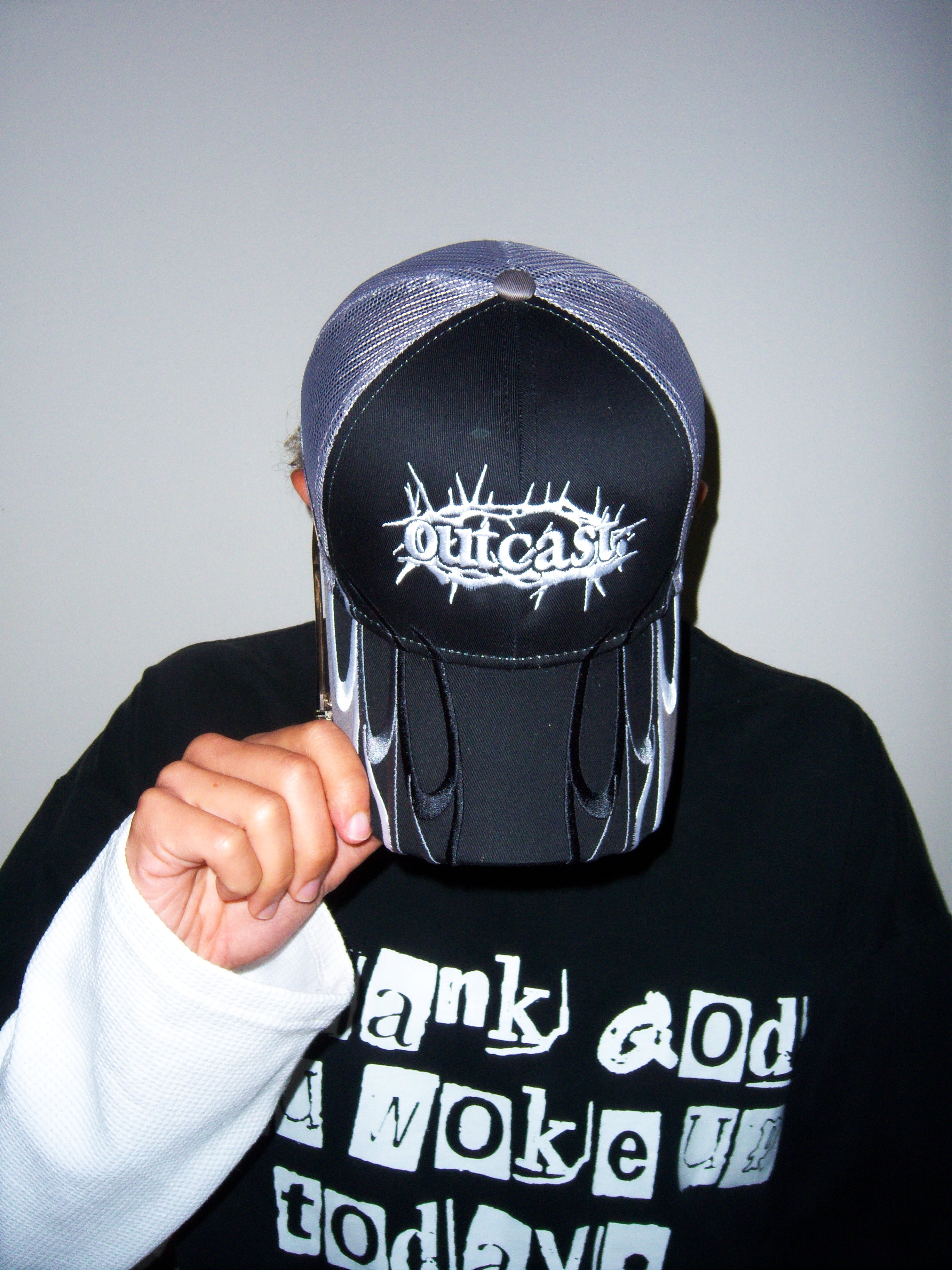 "CROWN OF THORNS" FLAME HAT BLACK