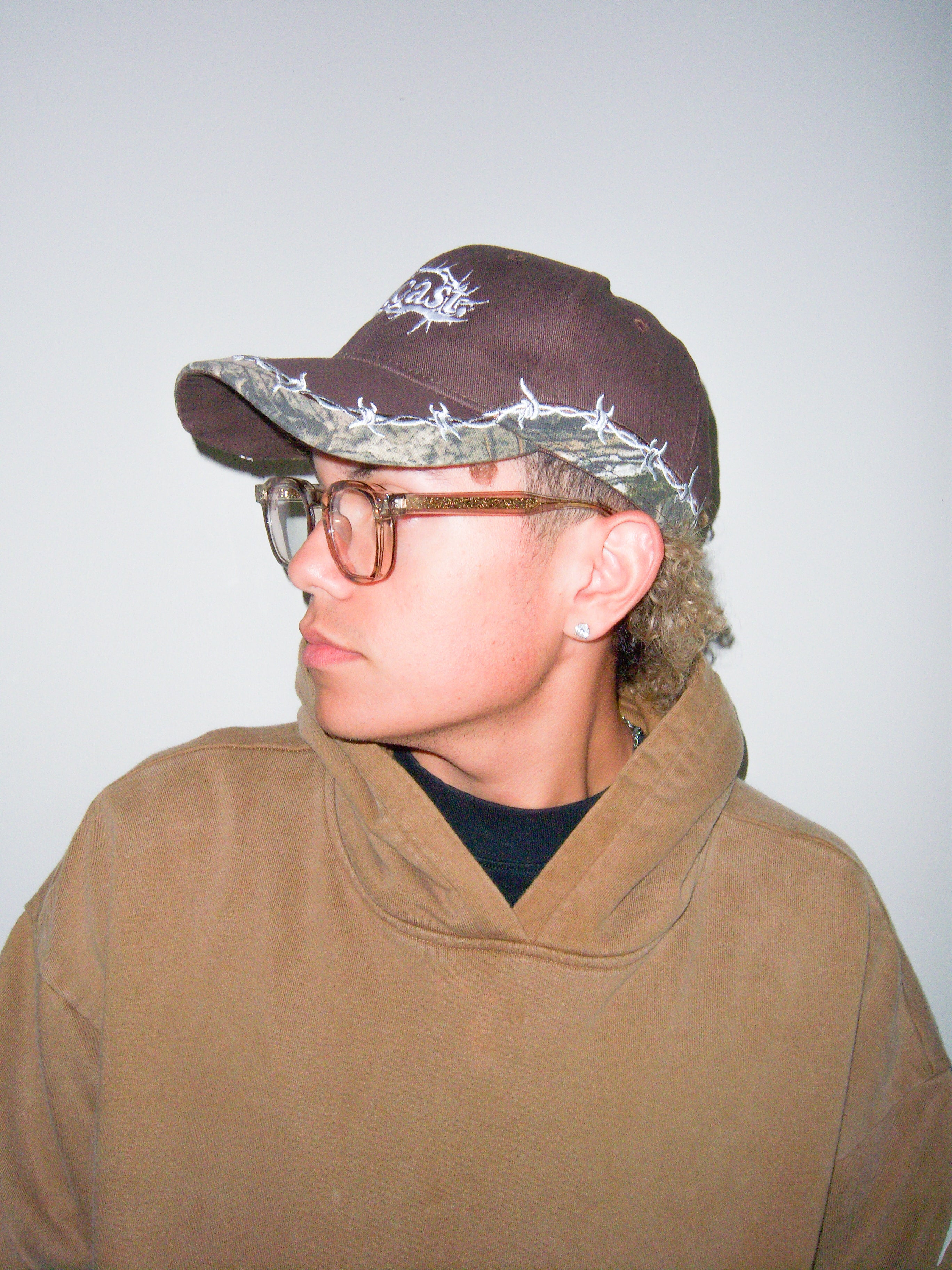 "CROWN OF THORNS" CAMO HAT BROWN